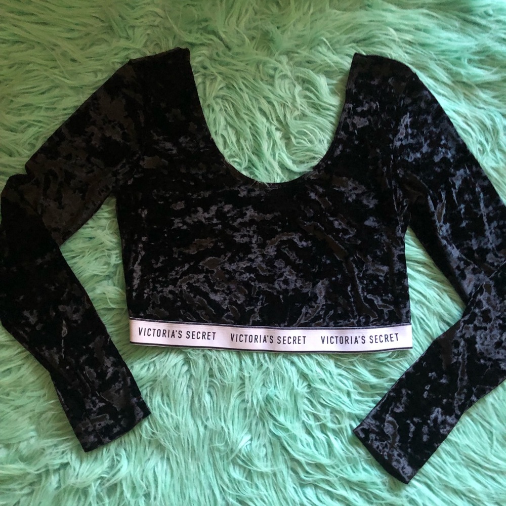 🌹Victoria Secret Velvet Crop Top Large🌹